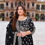 Black-Lehenga-Set-Lavina-SCL_3567-1.webp
