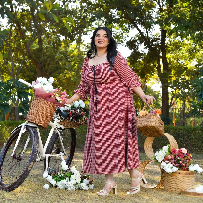 Knitted-Red-Dress-Ananya-SCL_8270-1-1.webp