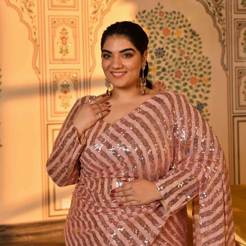 Peach-Saree-Ananya-SCL_9568-2.webp
